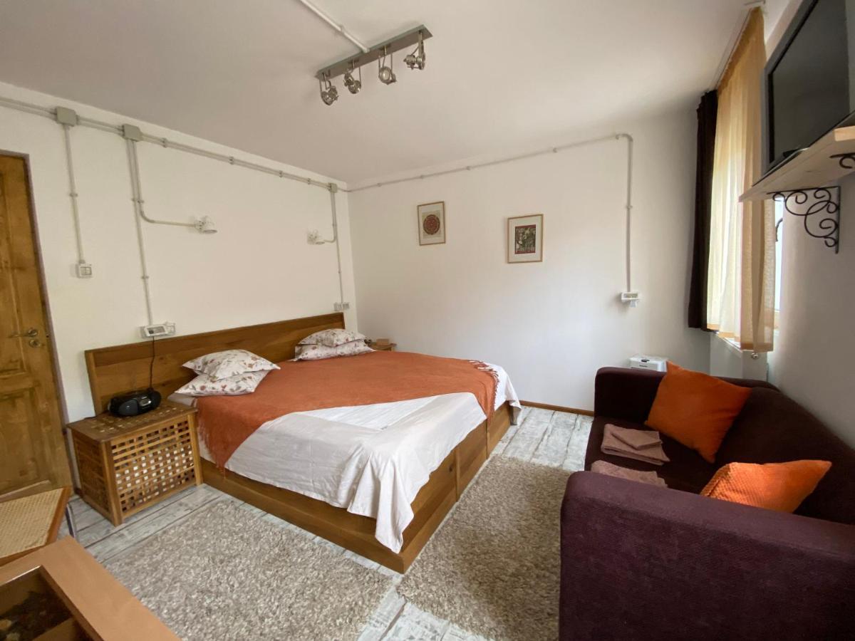 Skay Loft Panzió Brassó Kültér fotó